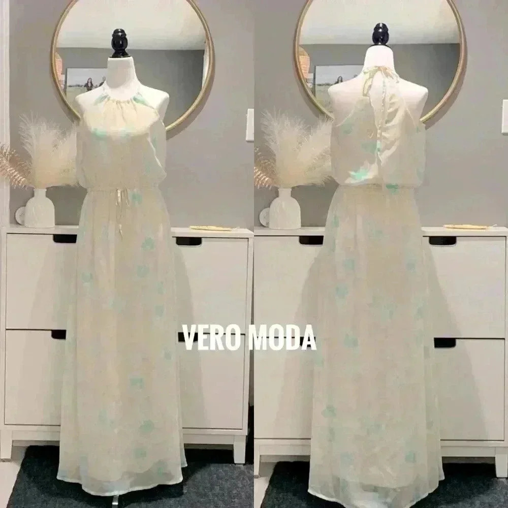 Vero Moda blossom SL Beach halter Maxi Dress Size S - Picture 2 of 4